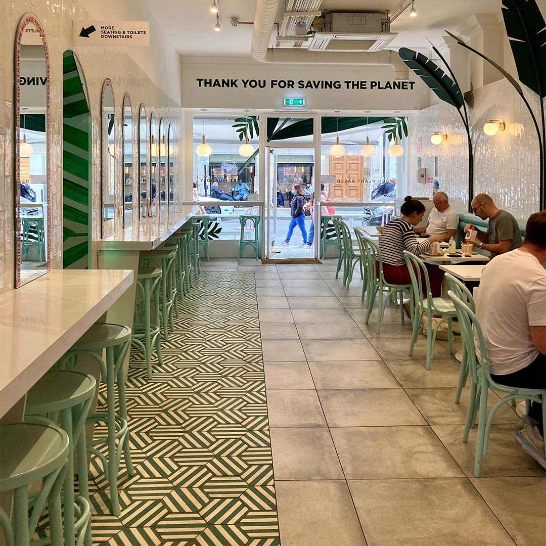 Neat Burger Co: Restaurant Interior Photo