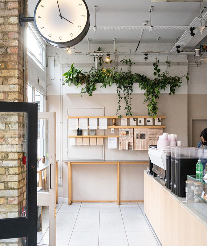 Rosslyn Coffee Shop - Interior Photo 